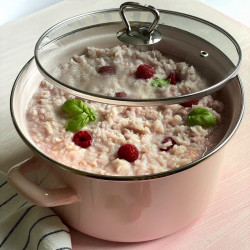 Enamel cookware BIOL