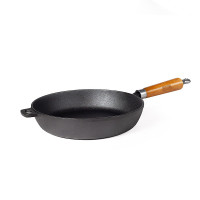 Cast iron frying pan with a wooden handle 26 cm Cast iron frying pan BIOL 26 cm PC26
